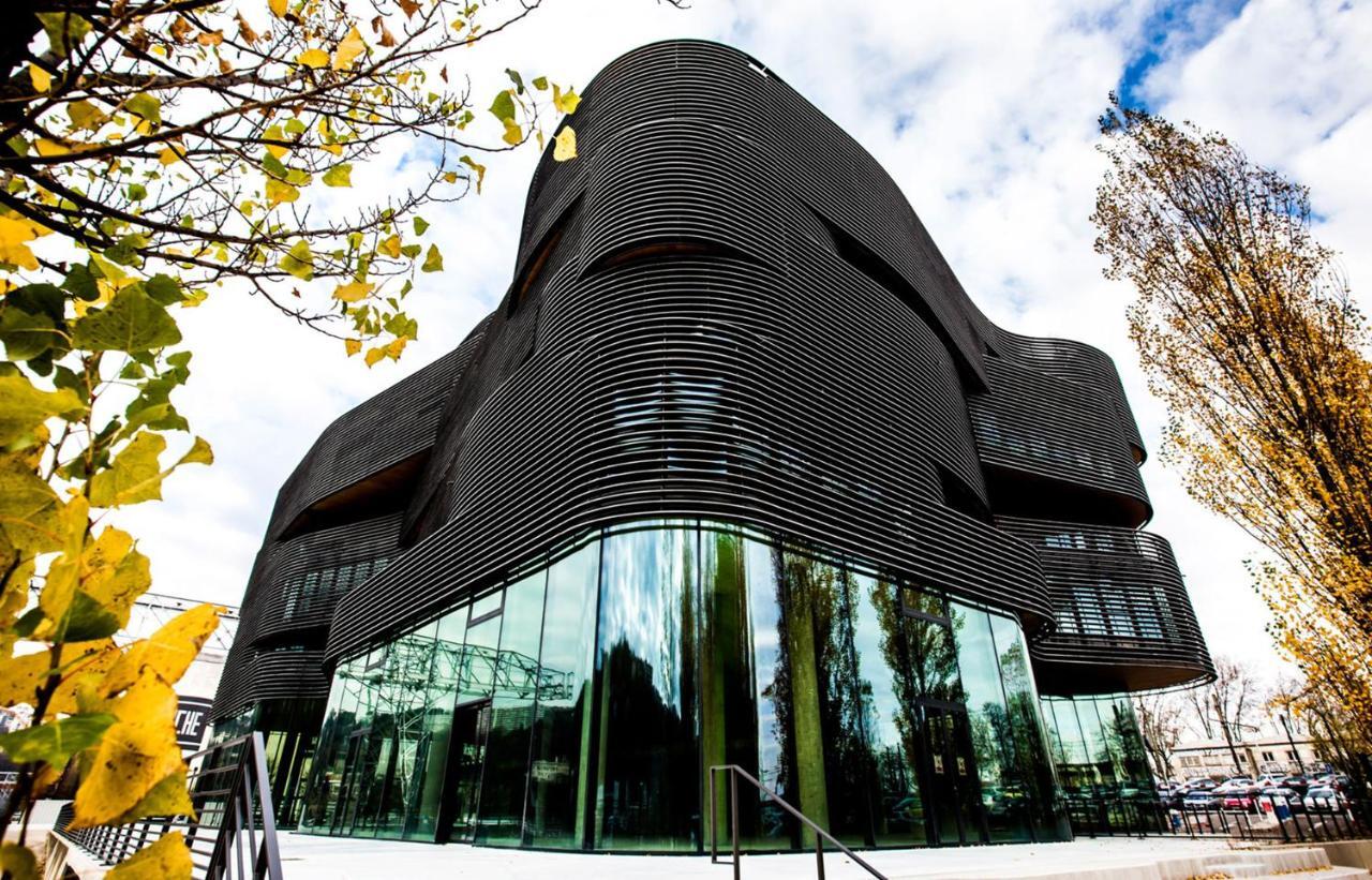 Lyon Confluence - Duplex Au Calme Avec Parking Prive En Option Appartement Buitenkant foto